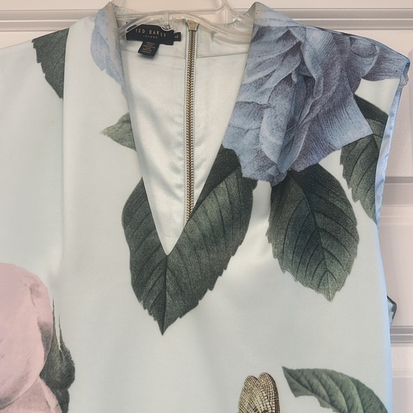 COPY - Ted Baker - Picture 7 of 8